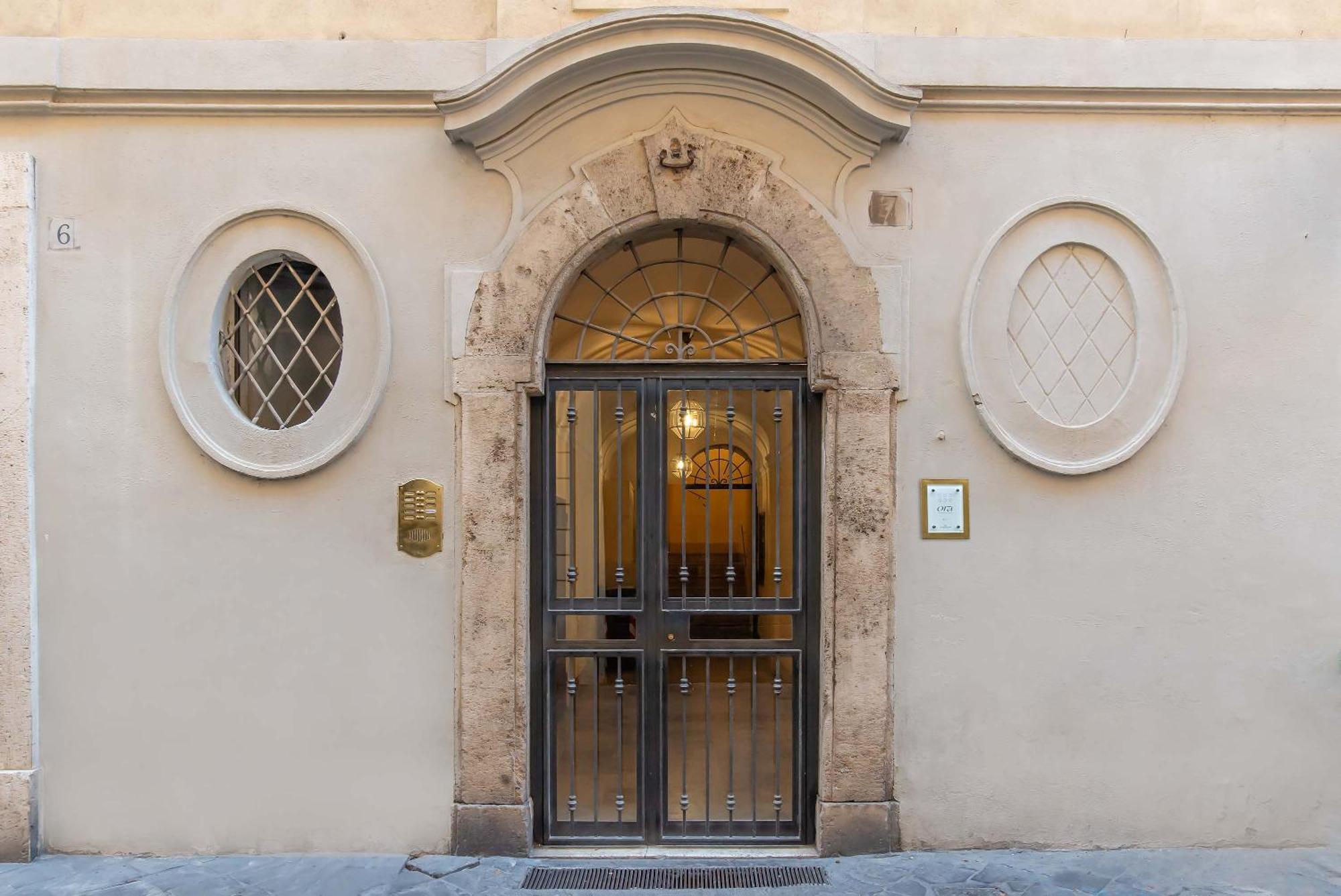 Ora Acanfora Suites Rome Bagian luar foto